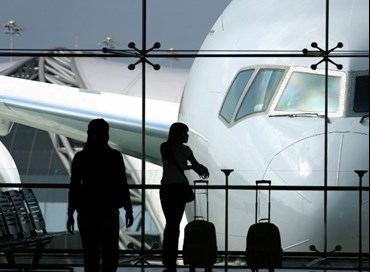 I diritti dei passeggeri aerei: le nuove regole europee sui bagagli a mano