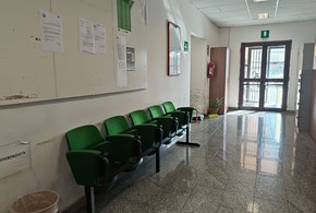 Flussi migratori: minori dormono nelle celle della Polizia locale