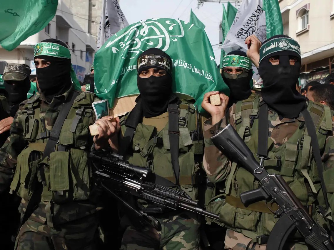 Il terrorismo di Hamas e la resistenza predicata dagli imam