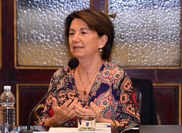 Manovra, Roccella: “Aiutiamo le coppie a fare il secondo figlio”