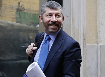 Ivan Scalfarotto e le manette agli insegnanti