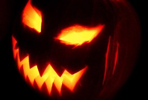 Halloween, attenzione agli “omaggi” on-line