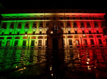L’assenza di un vero potere che ami l’Italia e gli italiani