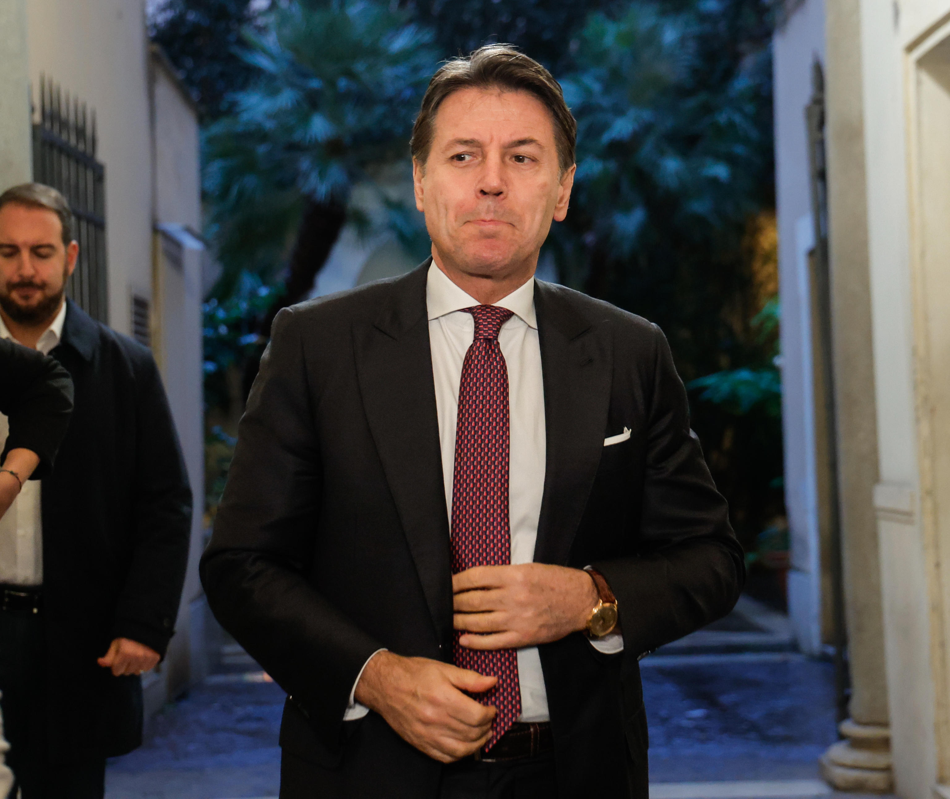 Conte: no all’invio di armi a Israele! Ma fu lui il primo a farlo