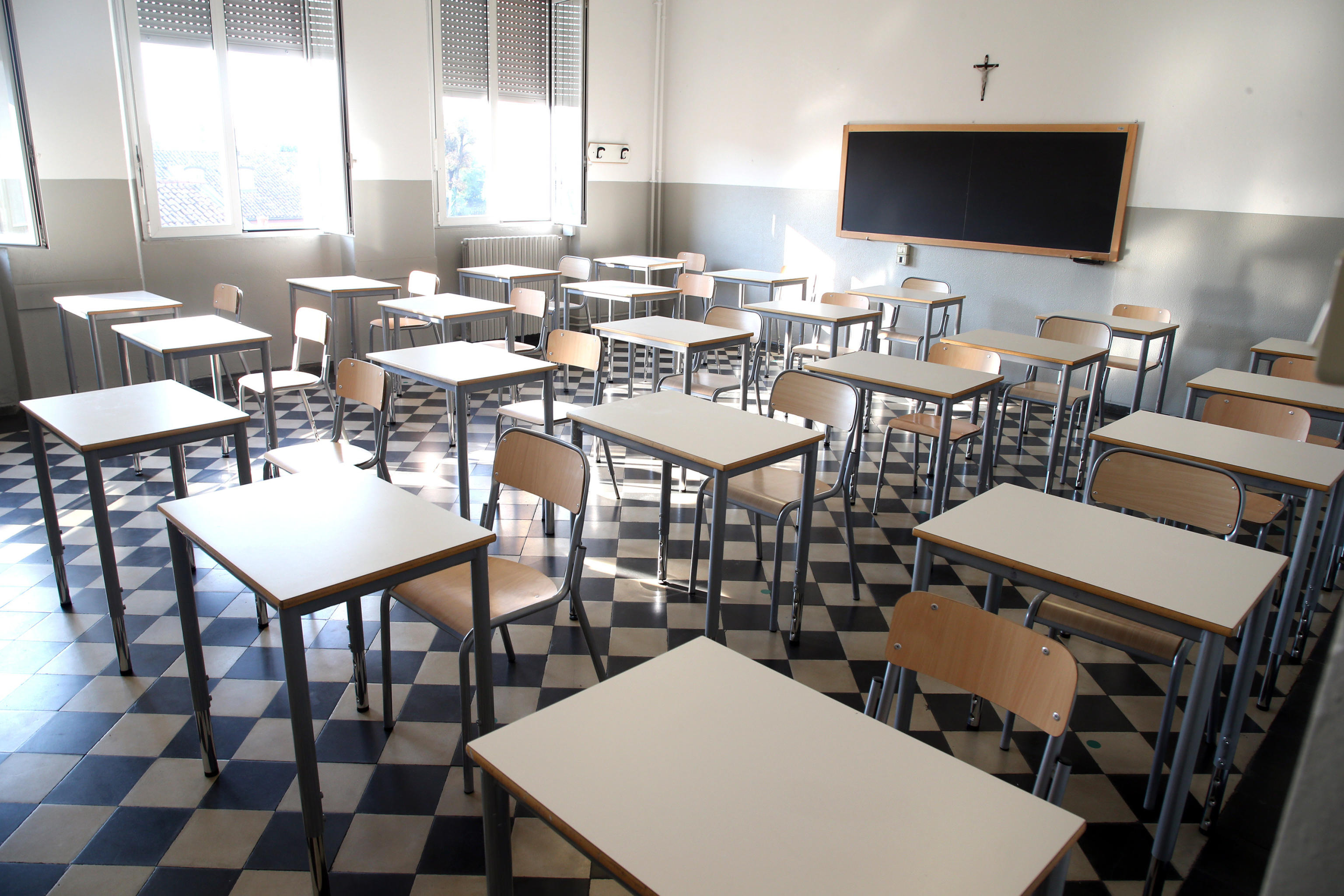 “Educazione alle relazioni”: la tomba della scuola