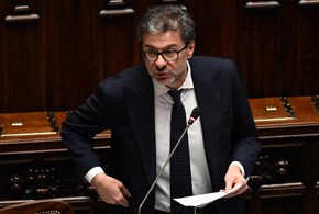Patto Ue, Giorgetti: “Aggiustamento sfidante per l’Italia”