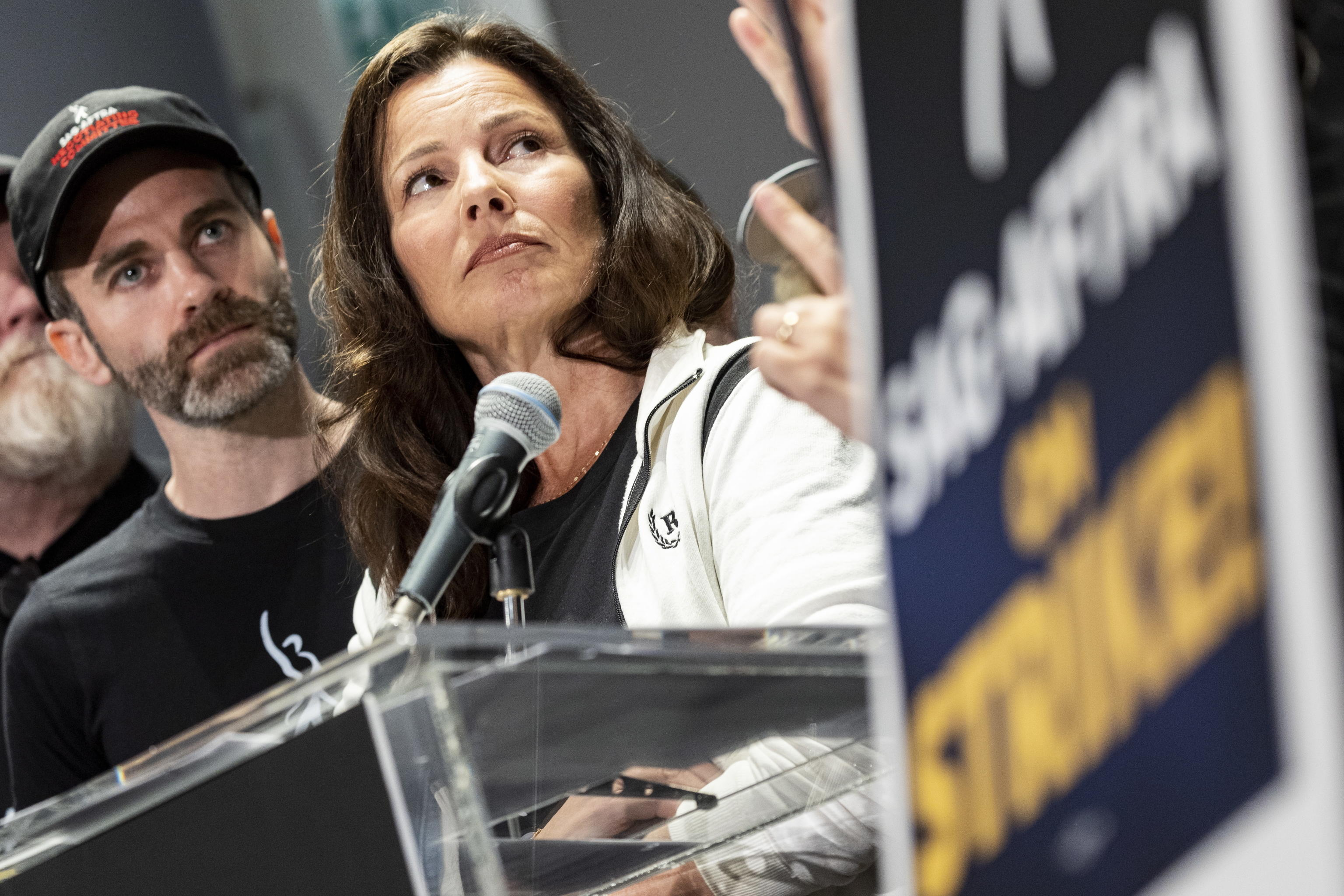 Hollywood, gli attori ratificano l’accordo con gli Studios