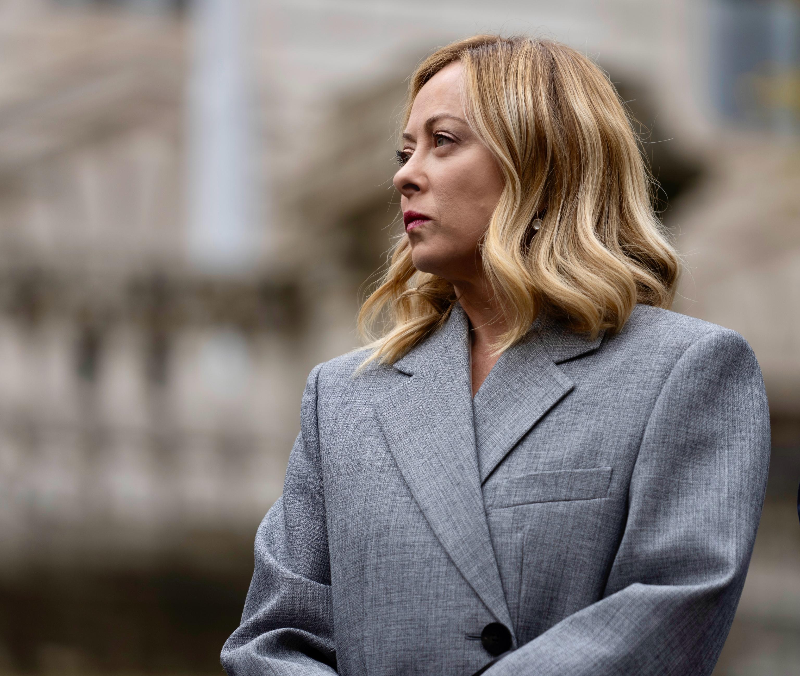 Mes: elogio della solitudine