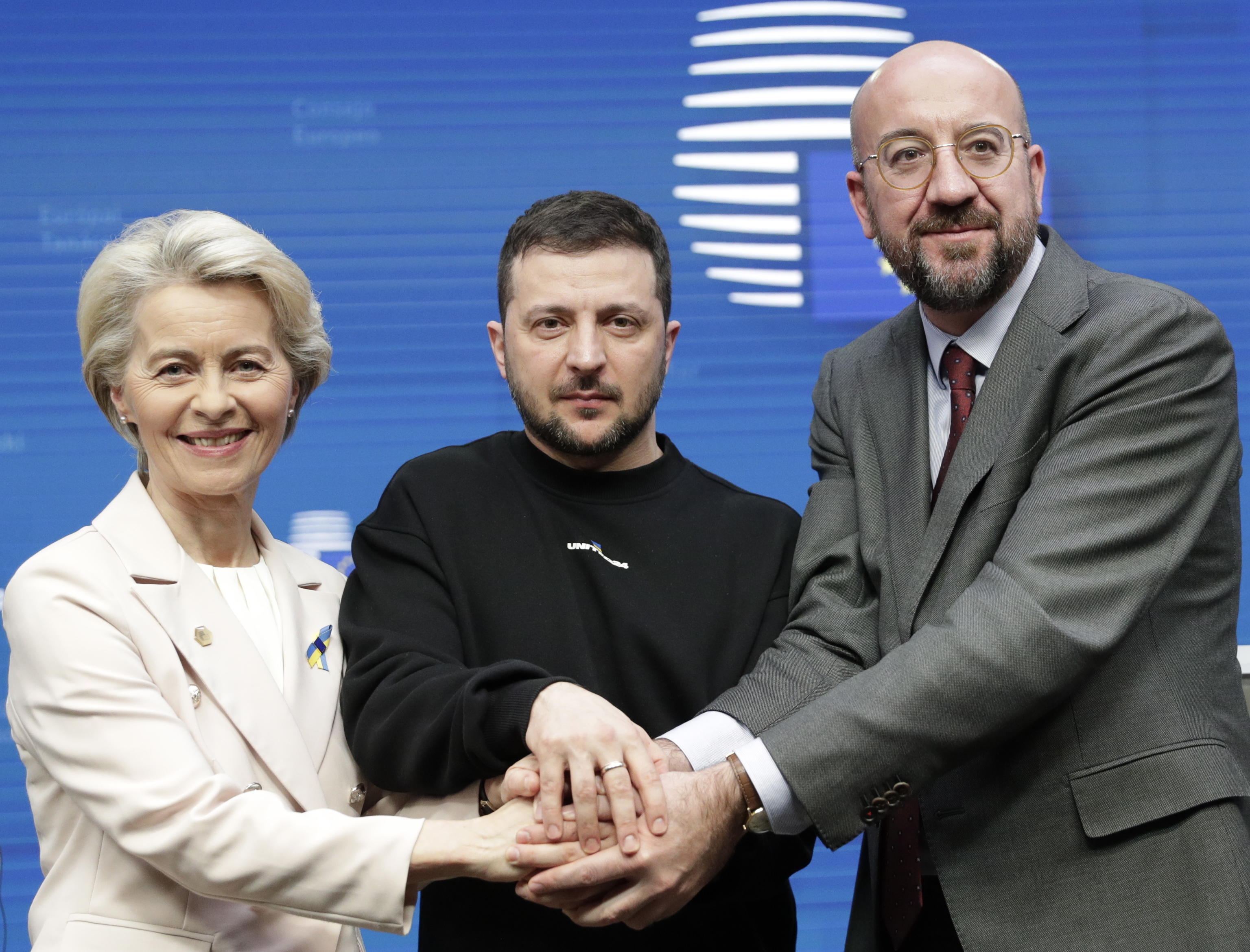 Kiev esulta: via libera Ue ai negoziati per l’adesione