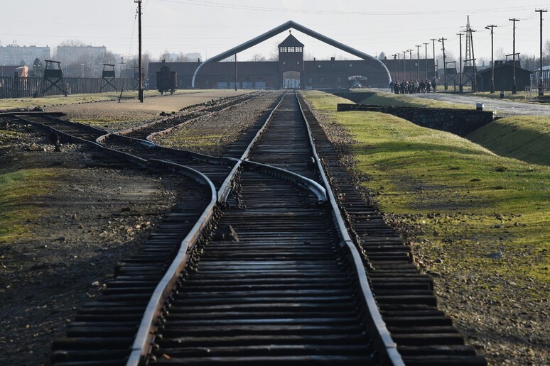 Se il museo di Auschwitz diventa un “nemico”