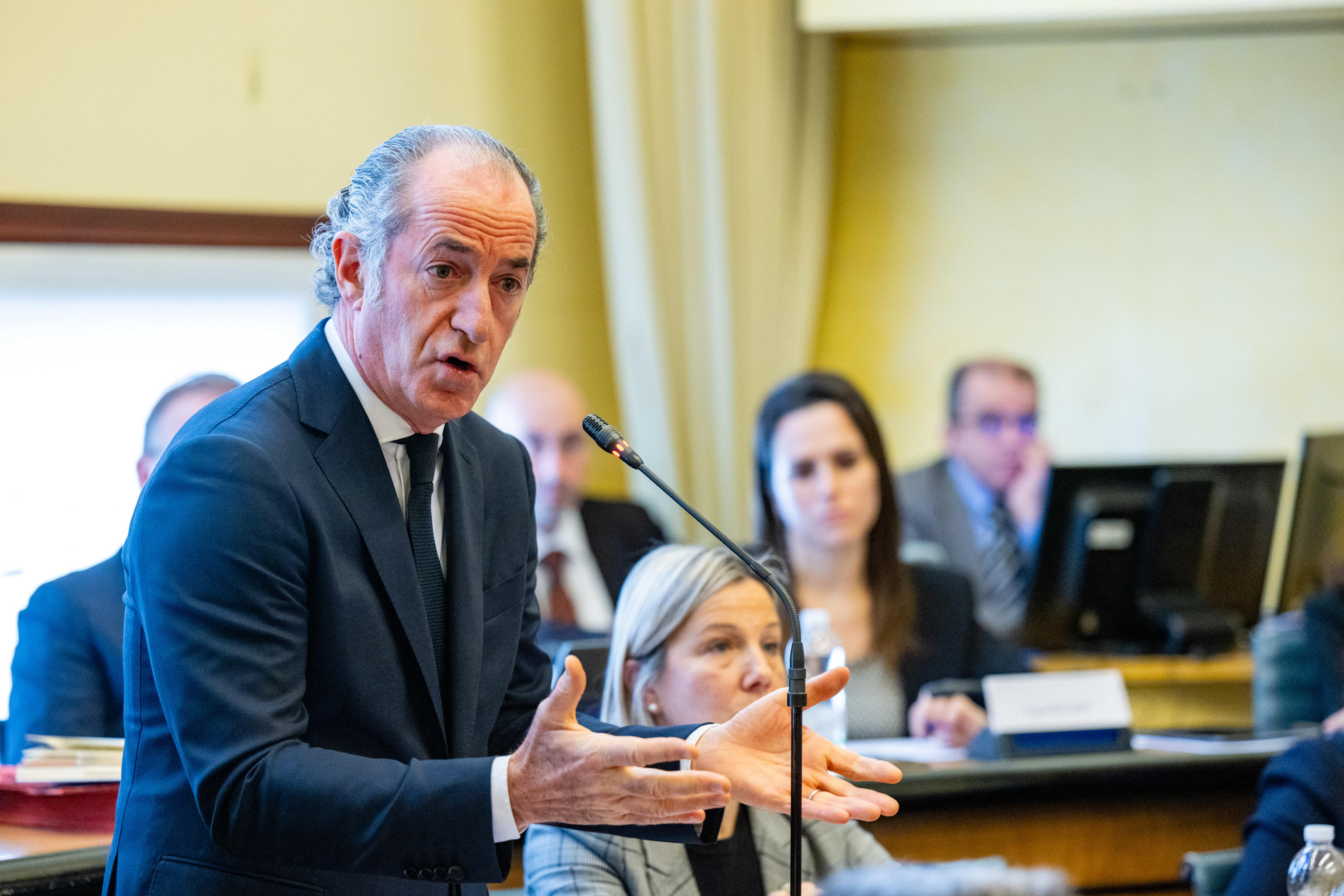 Fine vita, Zaia contro tutti