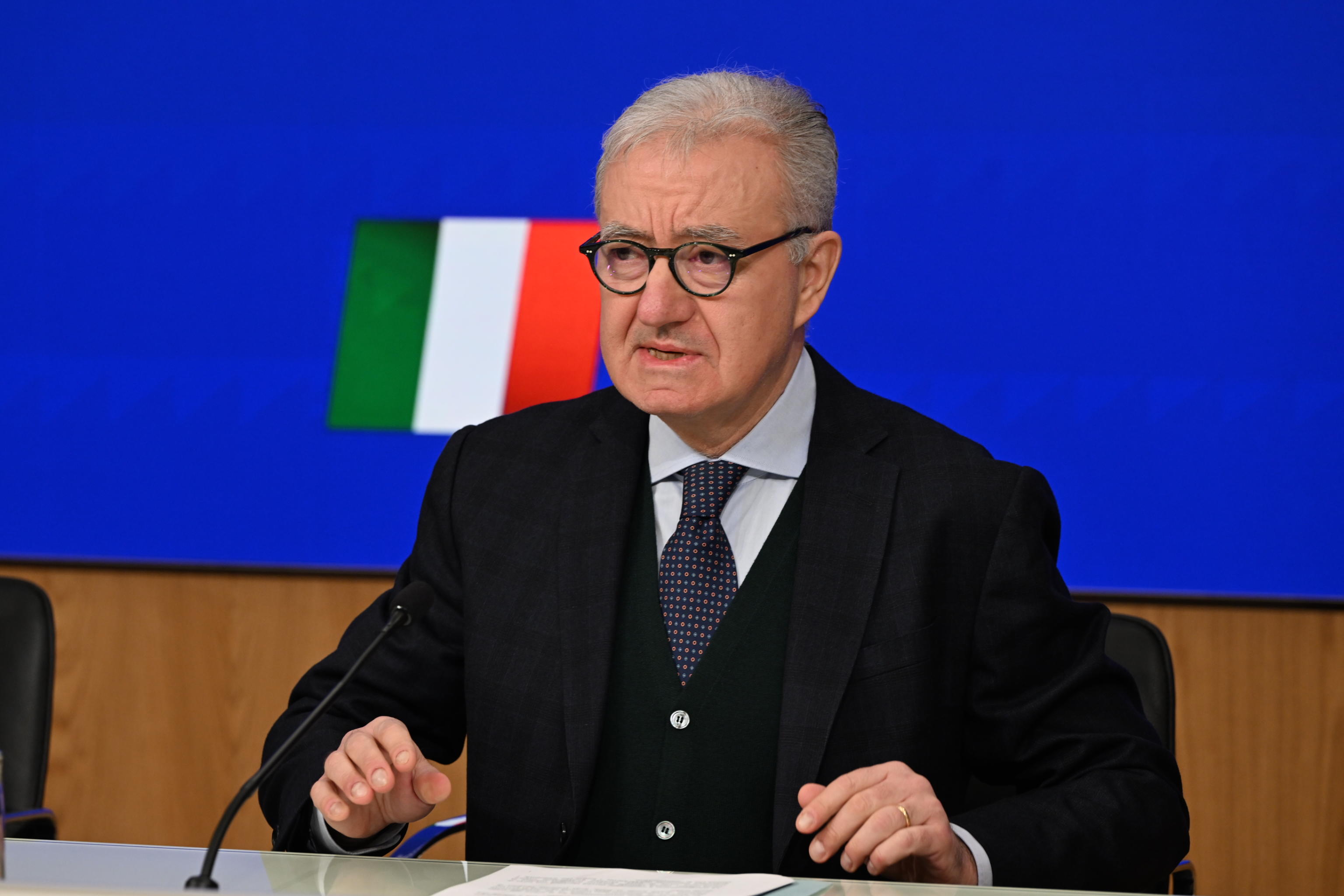 Mantovano: “Emerso antisemitismo latente”