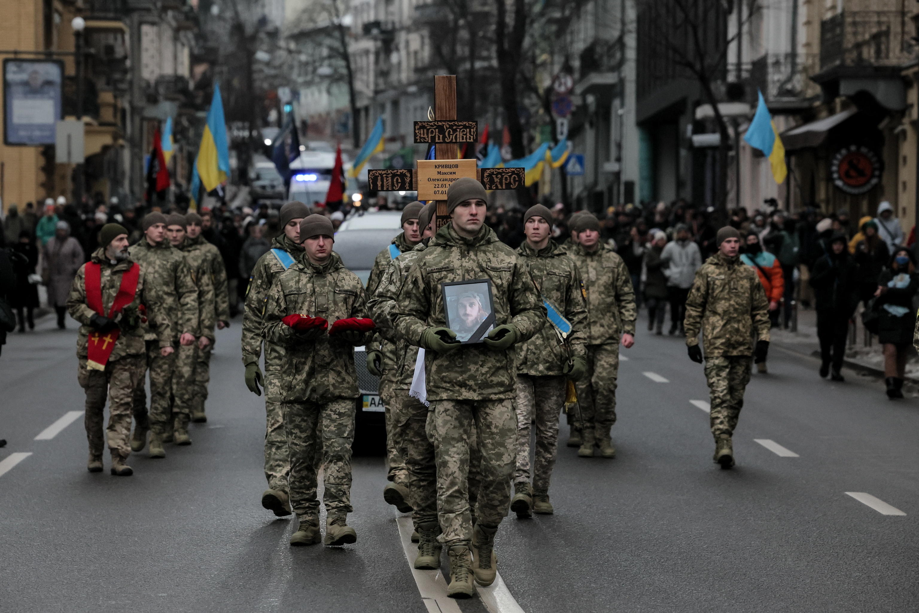 Estote parati (Siate pronti)