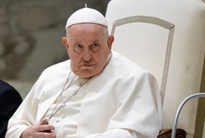 Bergoglio contro la proprietà privata