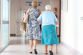 Assistenza agli anziani, avvio della riforma