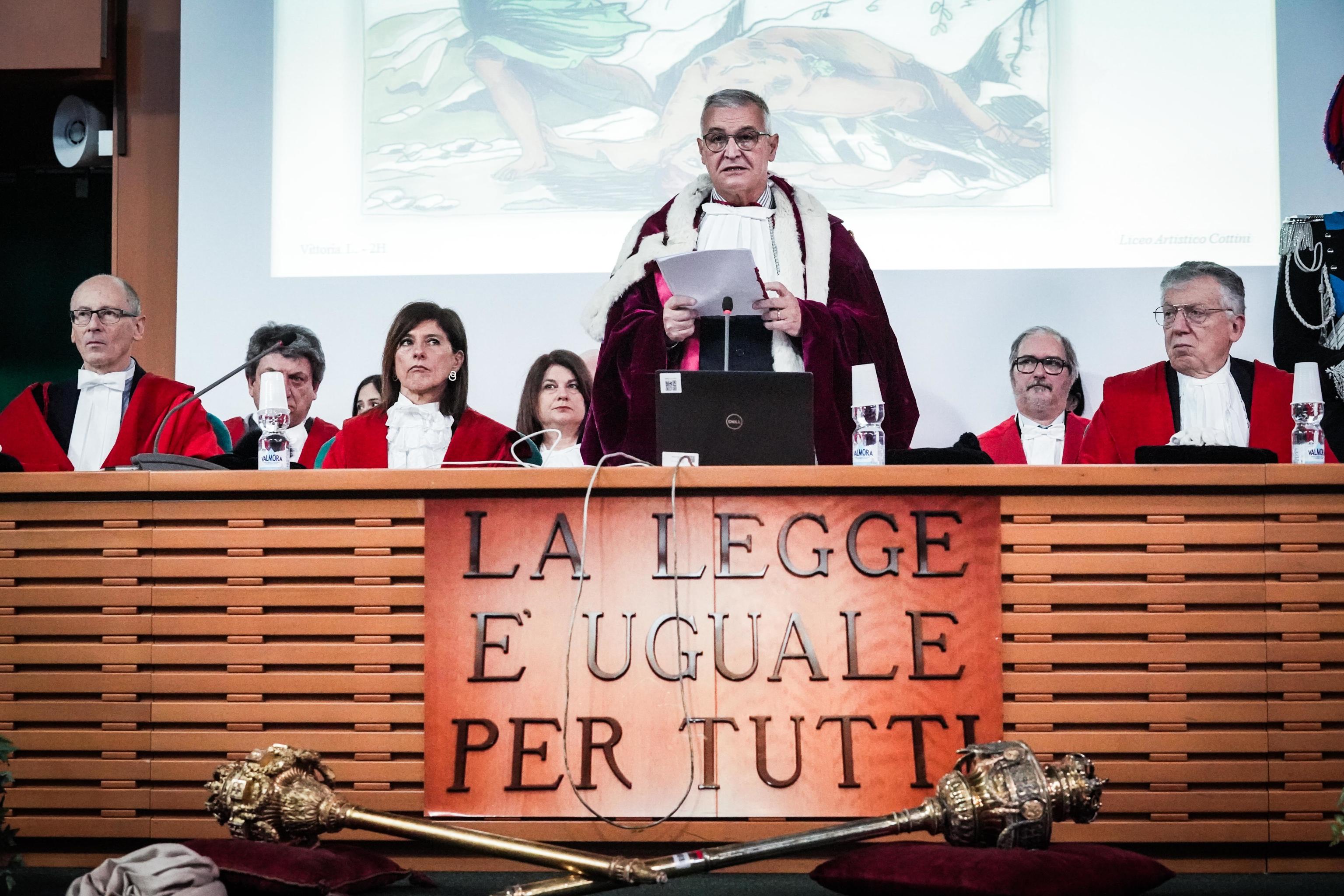 Chi si rivede: i giudici e la politica