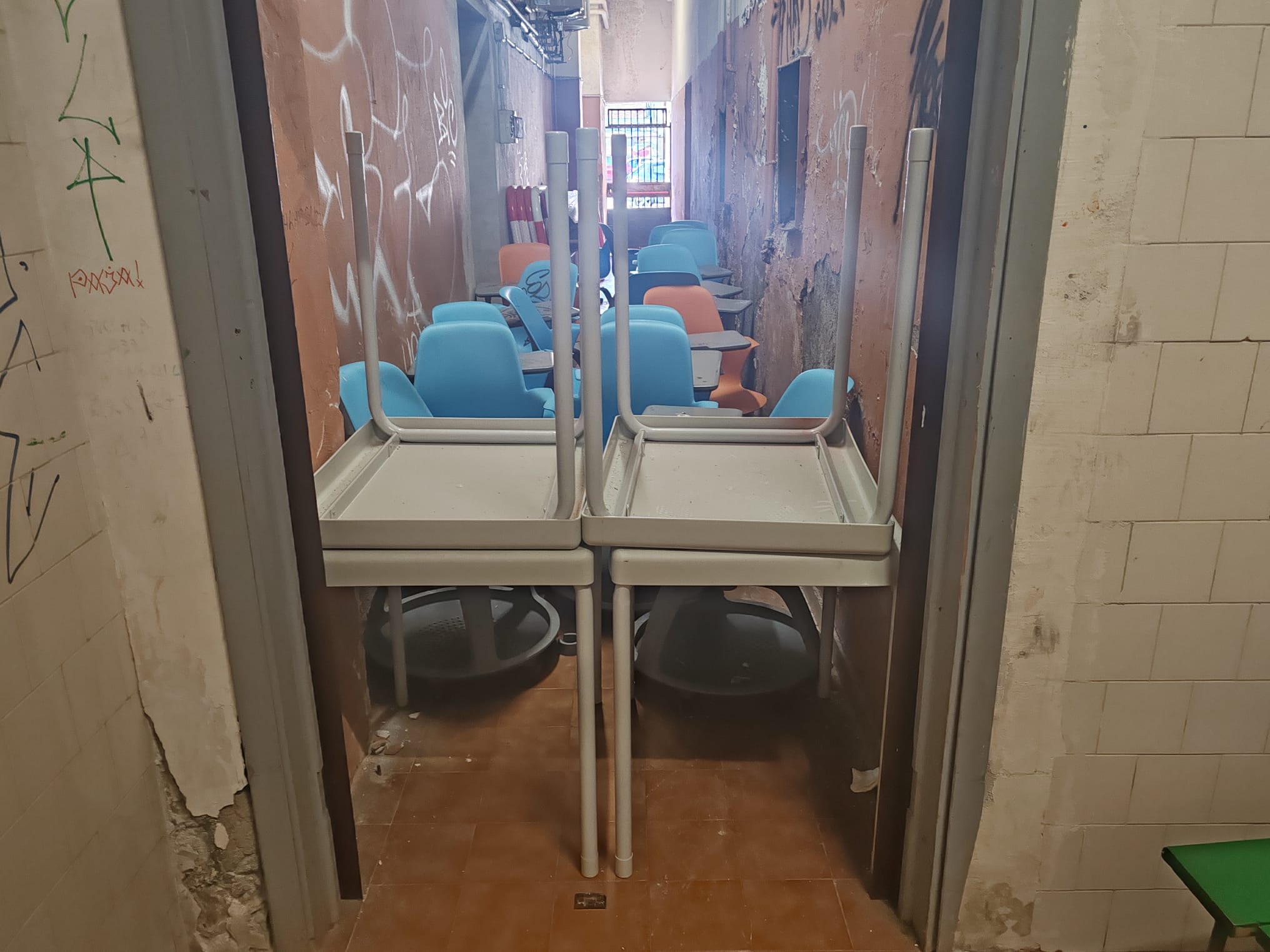 Le scuole di Roma e Lazio sono a pezzi