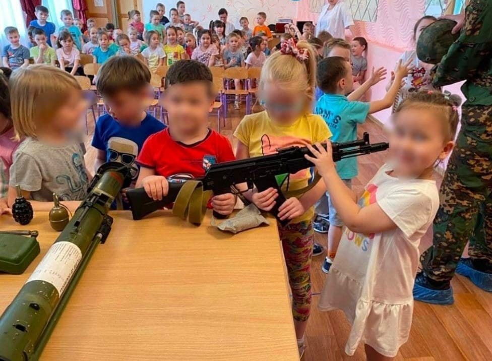 La Russia militarizza le nuove generazioni