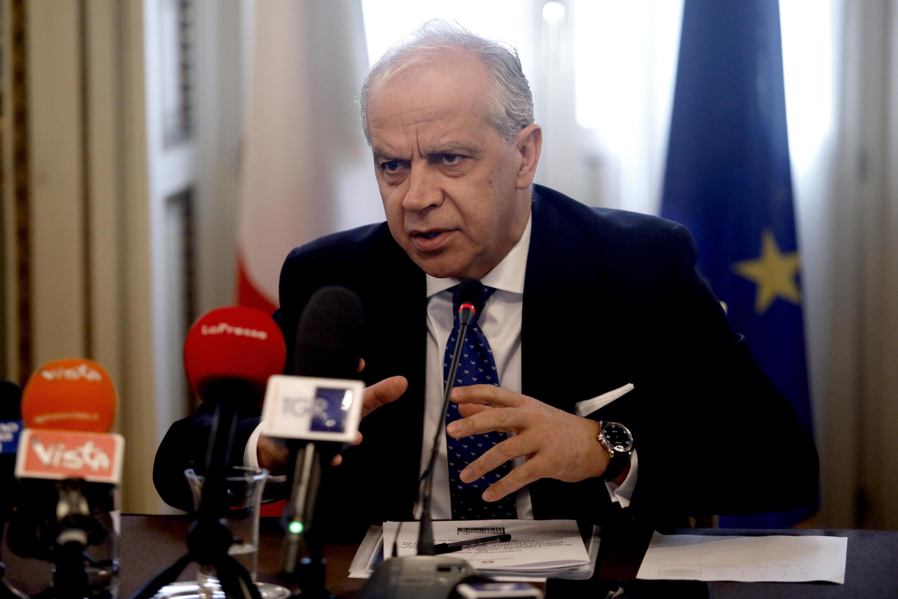 Piantedosi: “Scontri sono casi isolati”