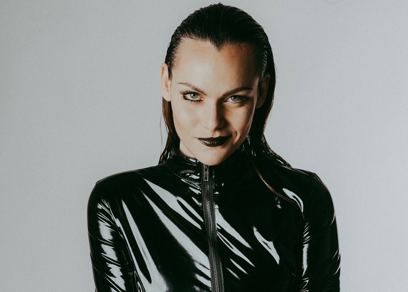 “Male”, il nuovo singolo perturbante di Tekla