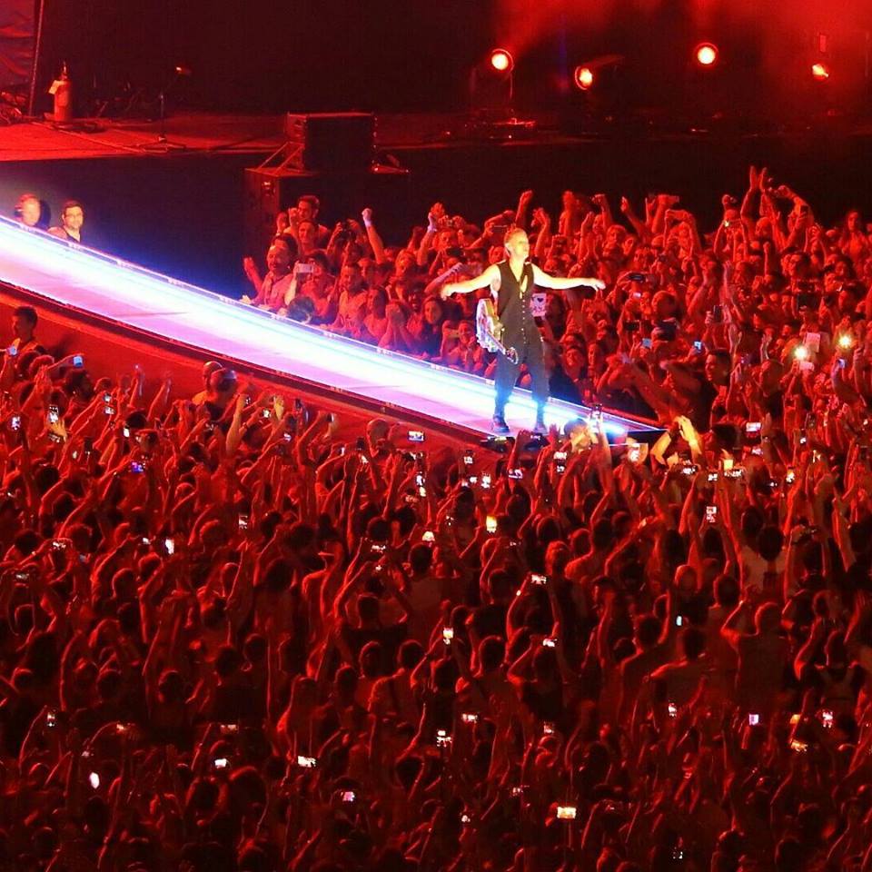 Il ruolo della massa negli eventi musicali