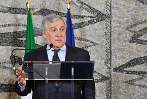 Tajani: “Aperti ad allargare ad altre forze di centro”