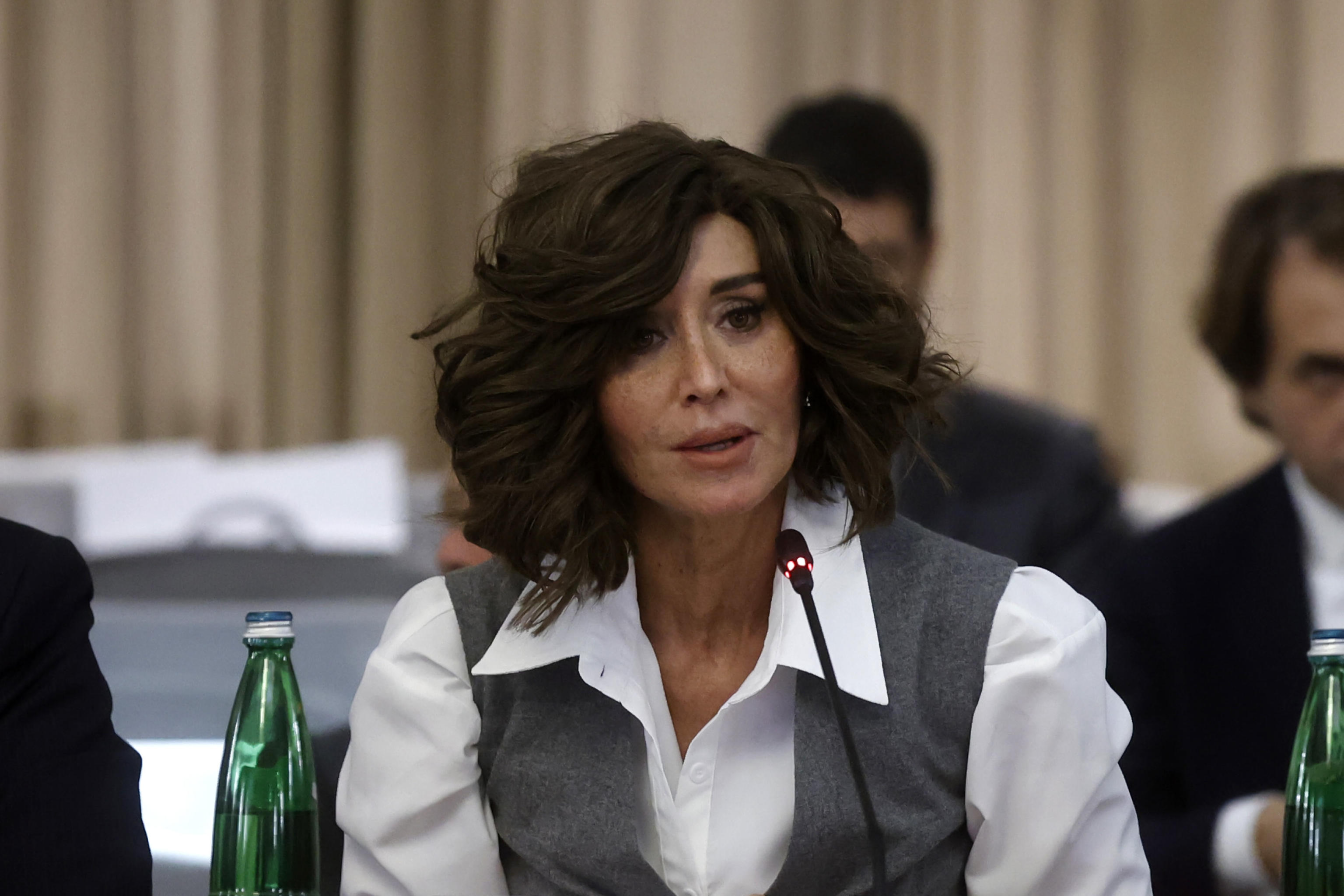 Bernini: “Difendere libera manifestazione del pensiero, stop alla violenza”