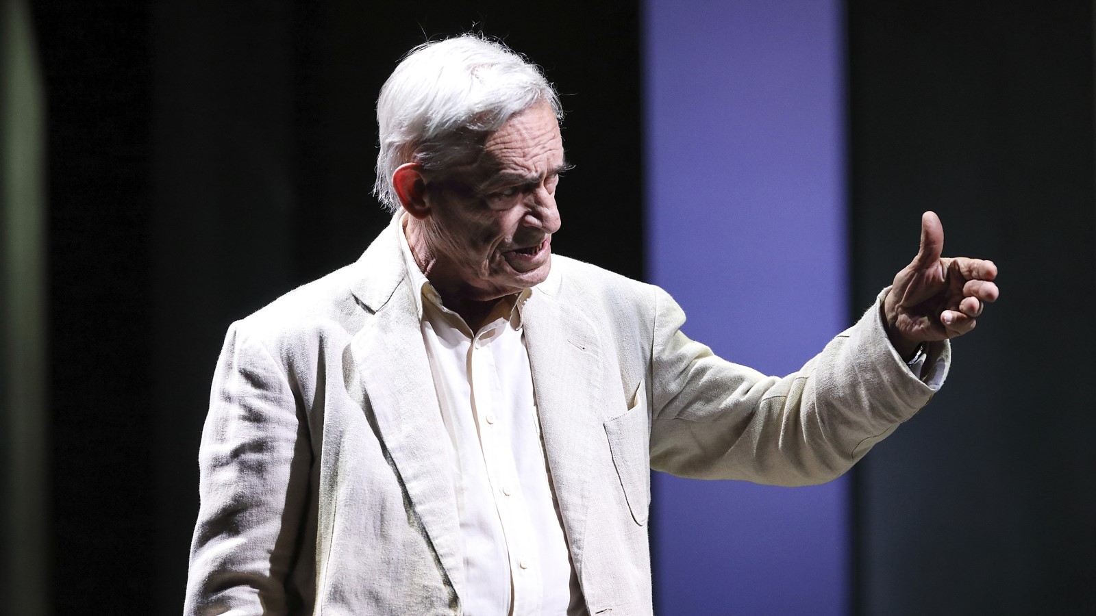 “Così è (se vi pare)”: l’abito del fantasma