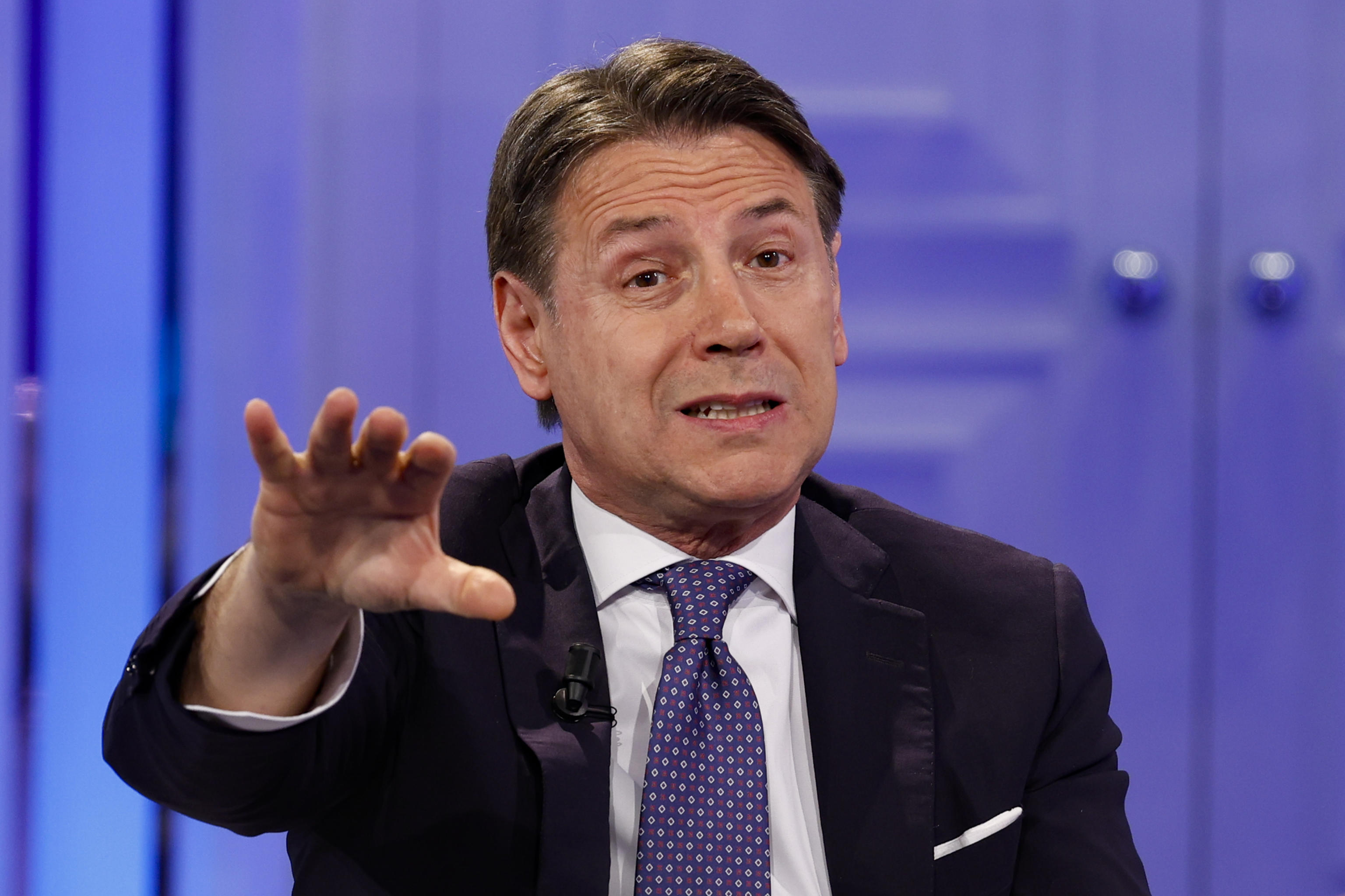 Conte: anatomia di un qualunquista