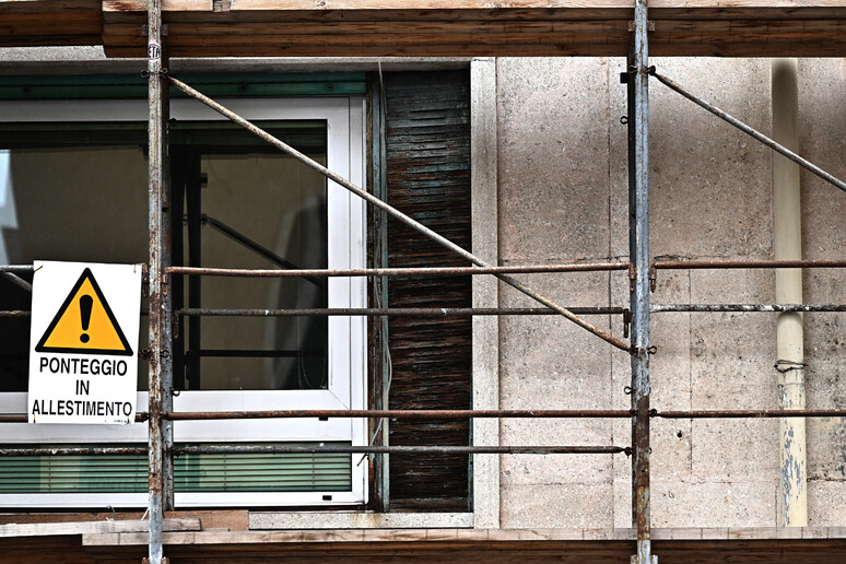 Case green: l’Italia dice no