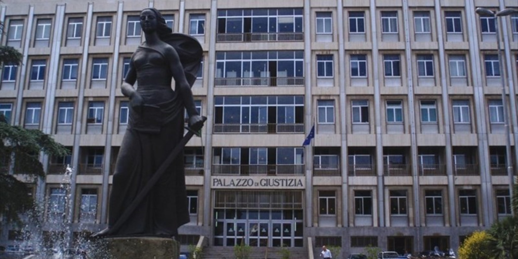 Scandali giudiziari: Bari, buco nero della sinistra o punta dell’iceberg? 