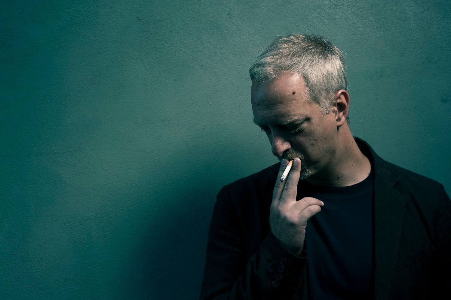 Oscurare Scurati? L’inconsistenza dell’etere