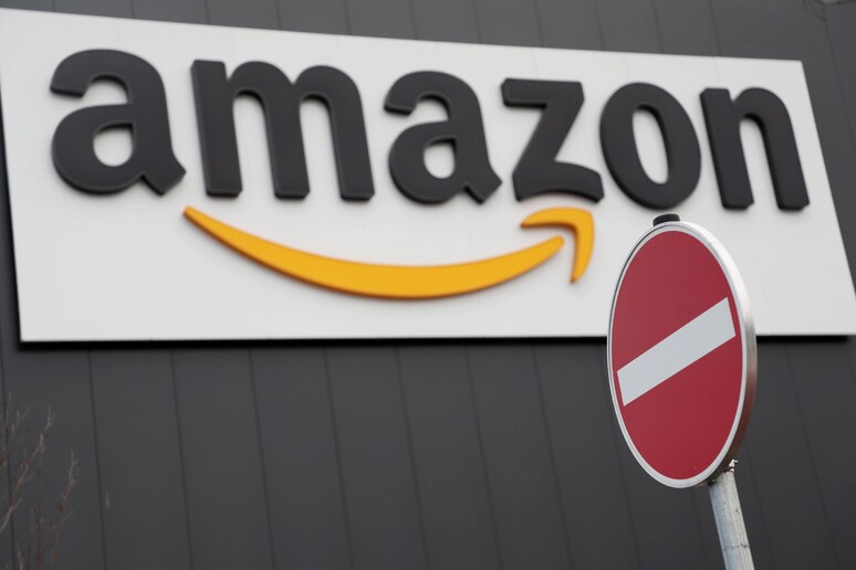 Amazon: multa da 10 milioni dall’Antitrust