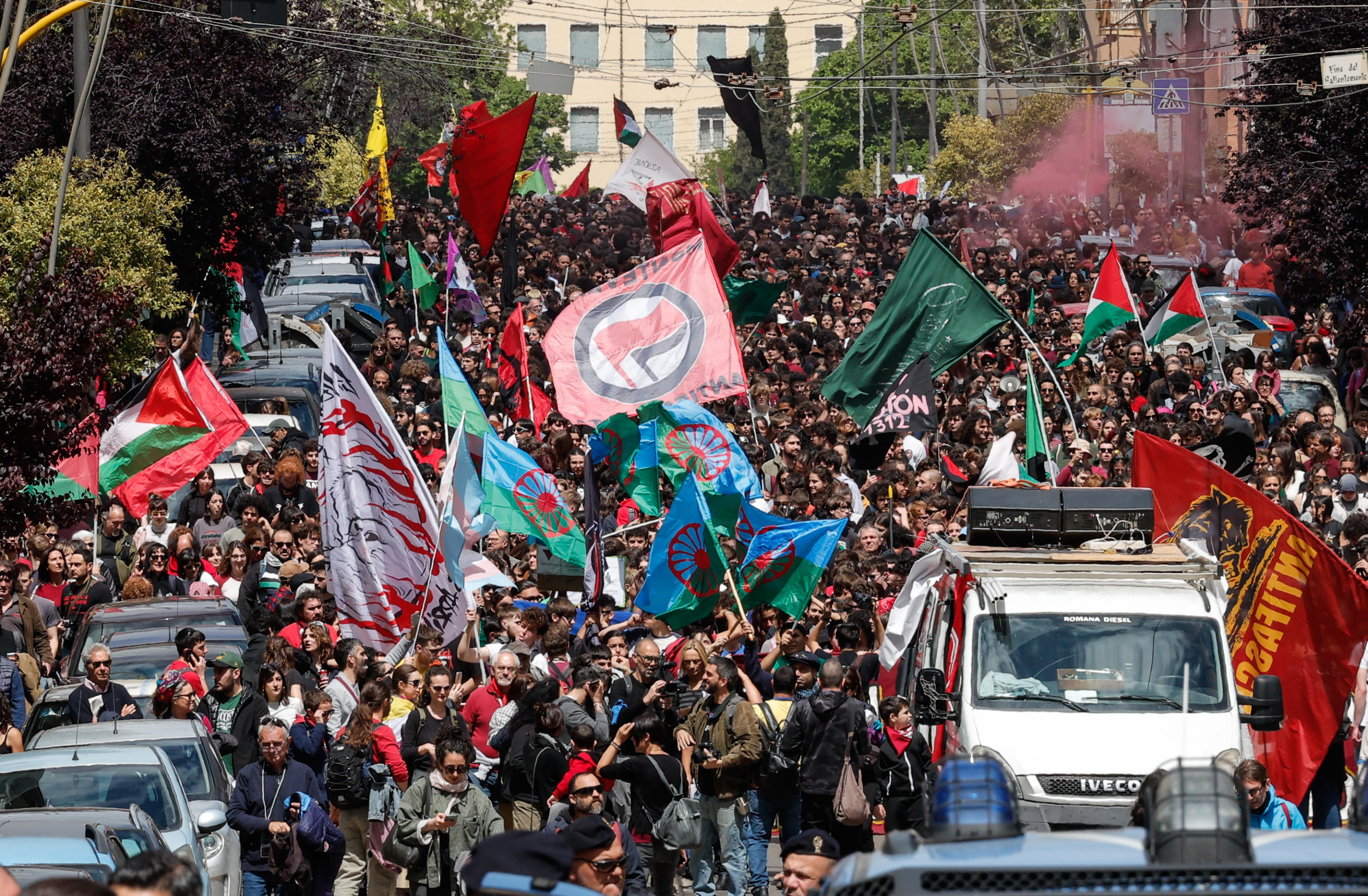 Ristabiliamo la realtà storica