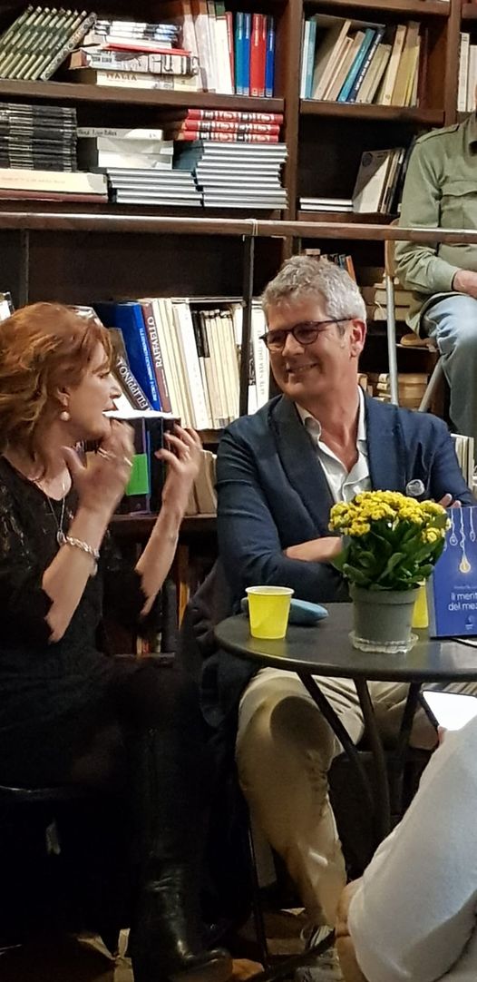 Franco De Luca: “Siamo come il filo nelle lampadine”