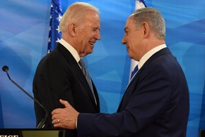Israele, Biden minaccia Netanyahu: “Stop alle armi se invade Rafah”