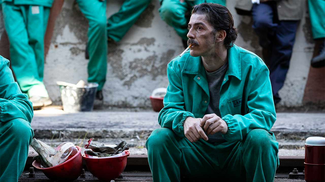 Visioni. “Palazzina Laf”, il folgorante esordio di Michele Riondino