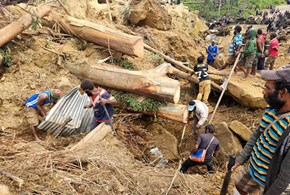 Papua Nuova Guinea, oltre duemila persone sepolte da una frana 