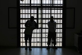Carceri e detenuti suicidi