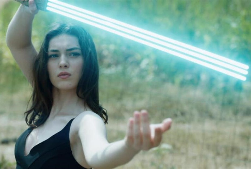 “L’Impero” di Bruno Dumont, la via francese a “Guerre stellari”