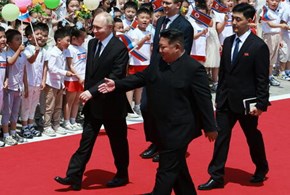 Putin da Kim Jong-un: “Combattiamo contro decenni di imperialismo Usa”