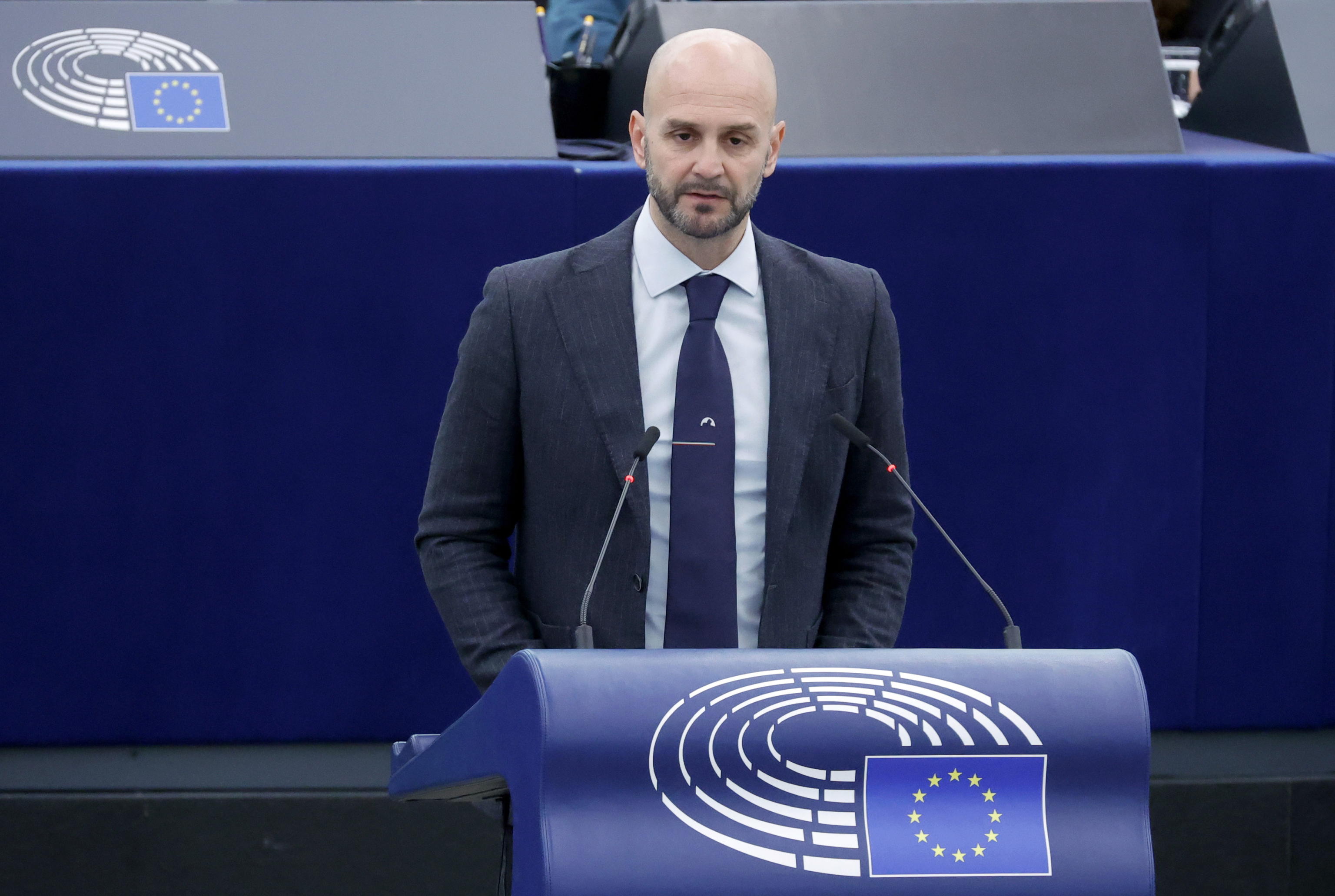 Ecr, “crescere con coerenza”: parola di Procaccini