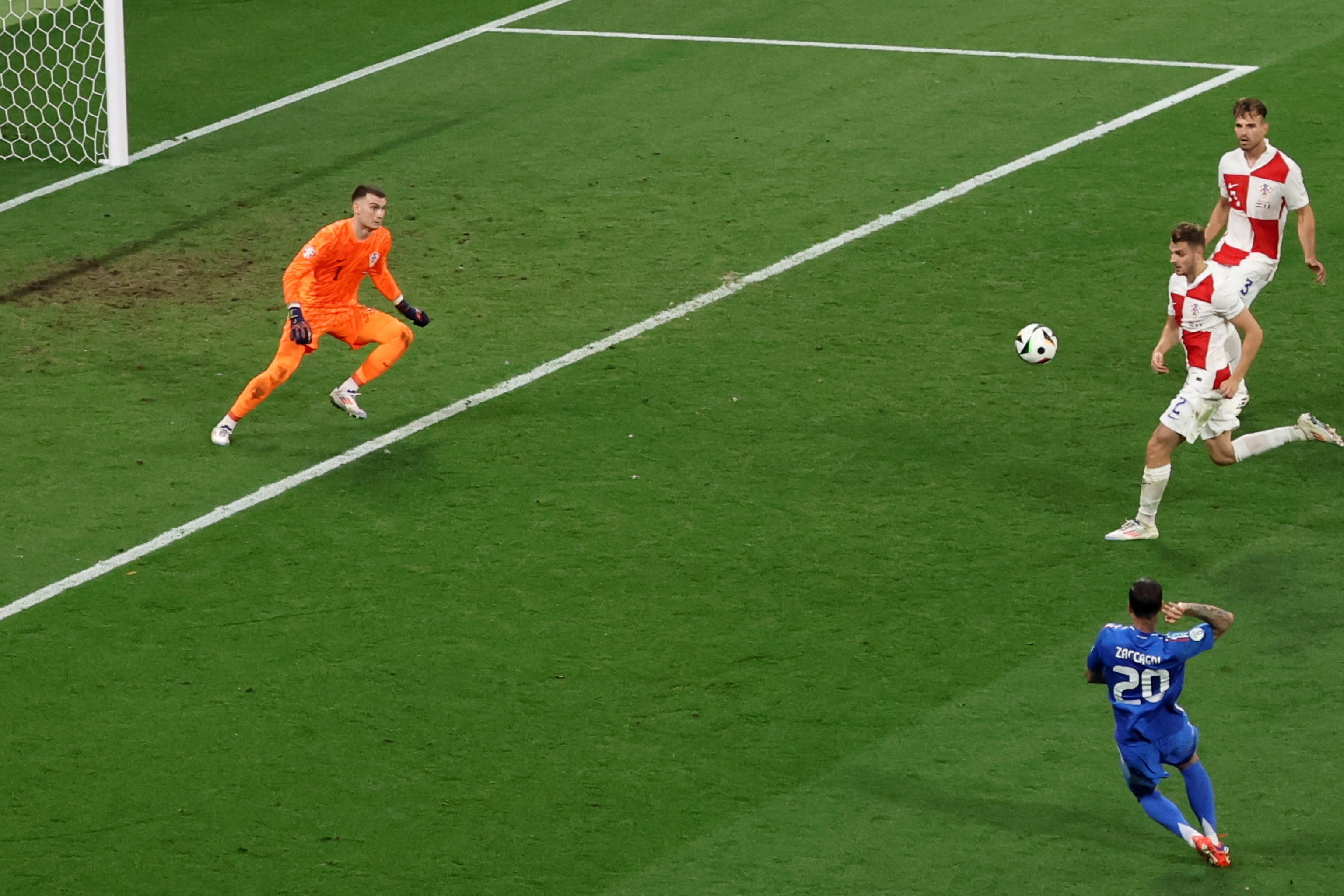 L’Italia pareggia e va agli Ottavi: ultimi secondi decisivi