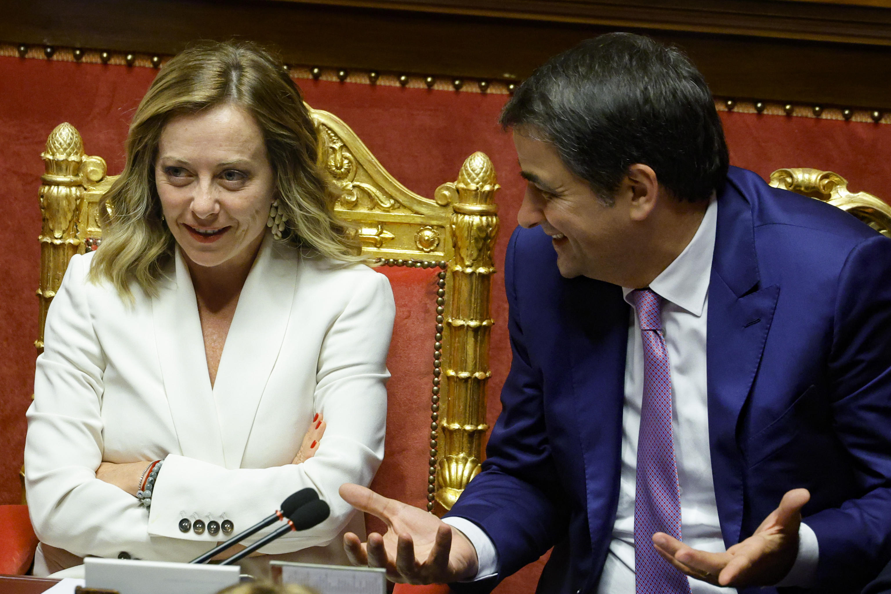 Ue, la partita di Meloni su Belloni e Fitto 