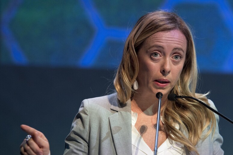 Per Meloni “maggioranza in Ue fragile, si sposterà a destra”