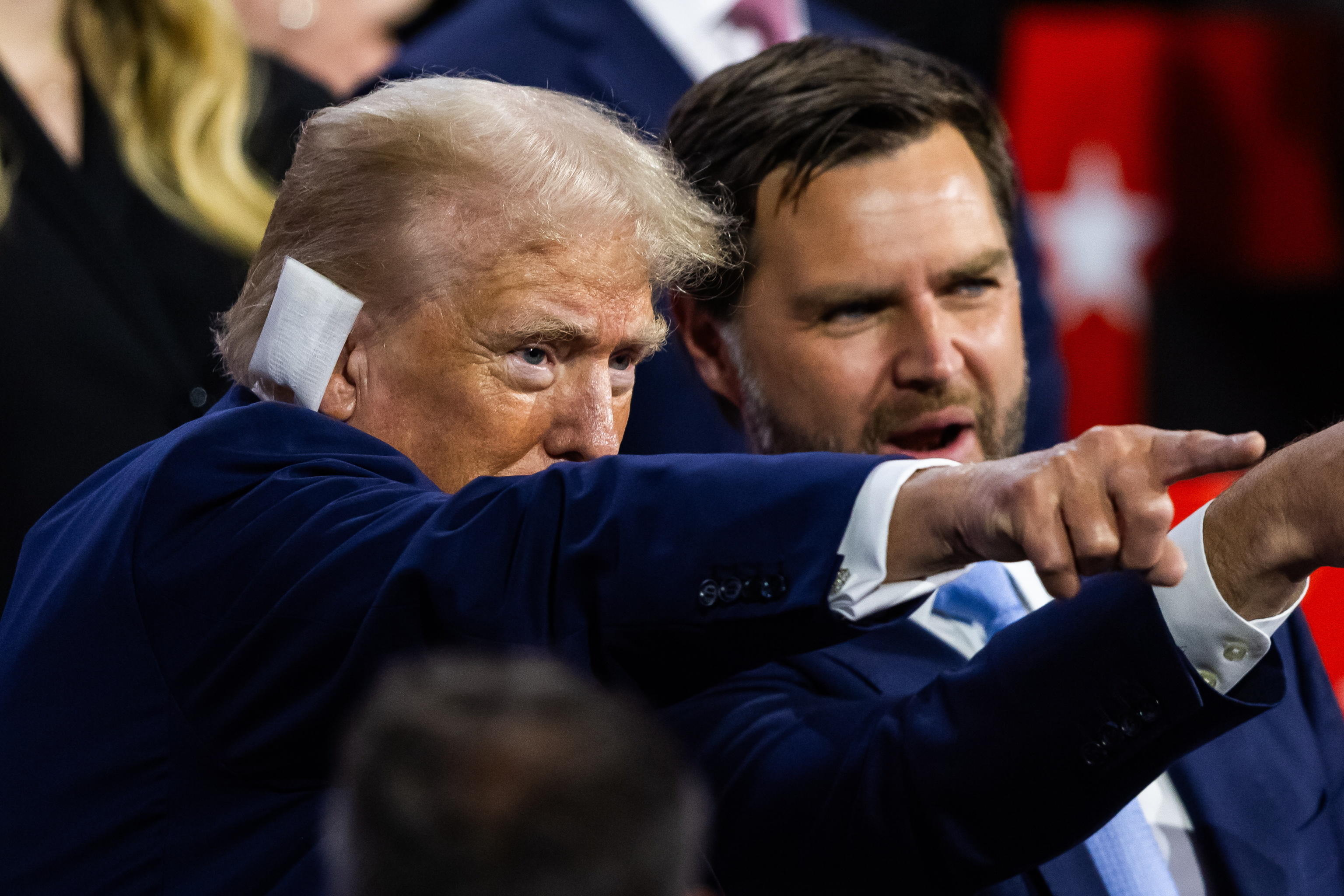 Trump ha trovato il suo successore: JD Vance è il vicepresidente per i Repubblicani