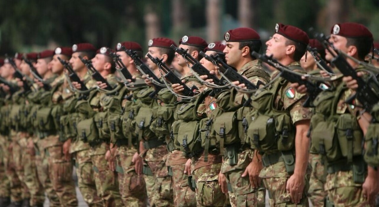 La leva obbligatoria e il socialismo italico