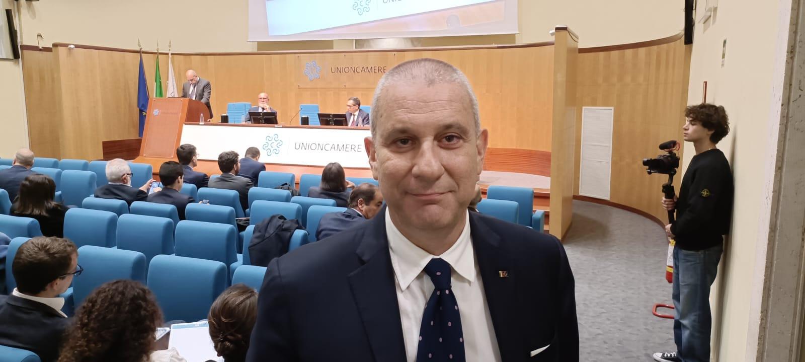 Di Giuseppe (FdI): “Preoccupati per la comunità italiana in Venezuela”