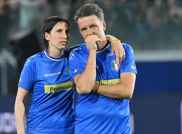 Il tenero abbraccio di Renzi