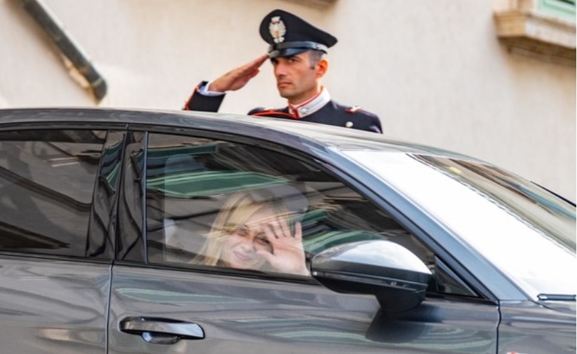 L’apparizione della Meloni